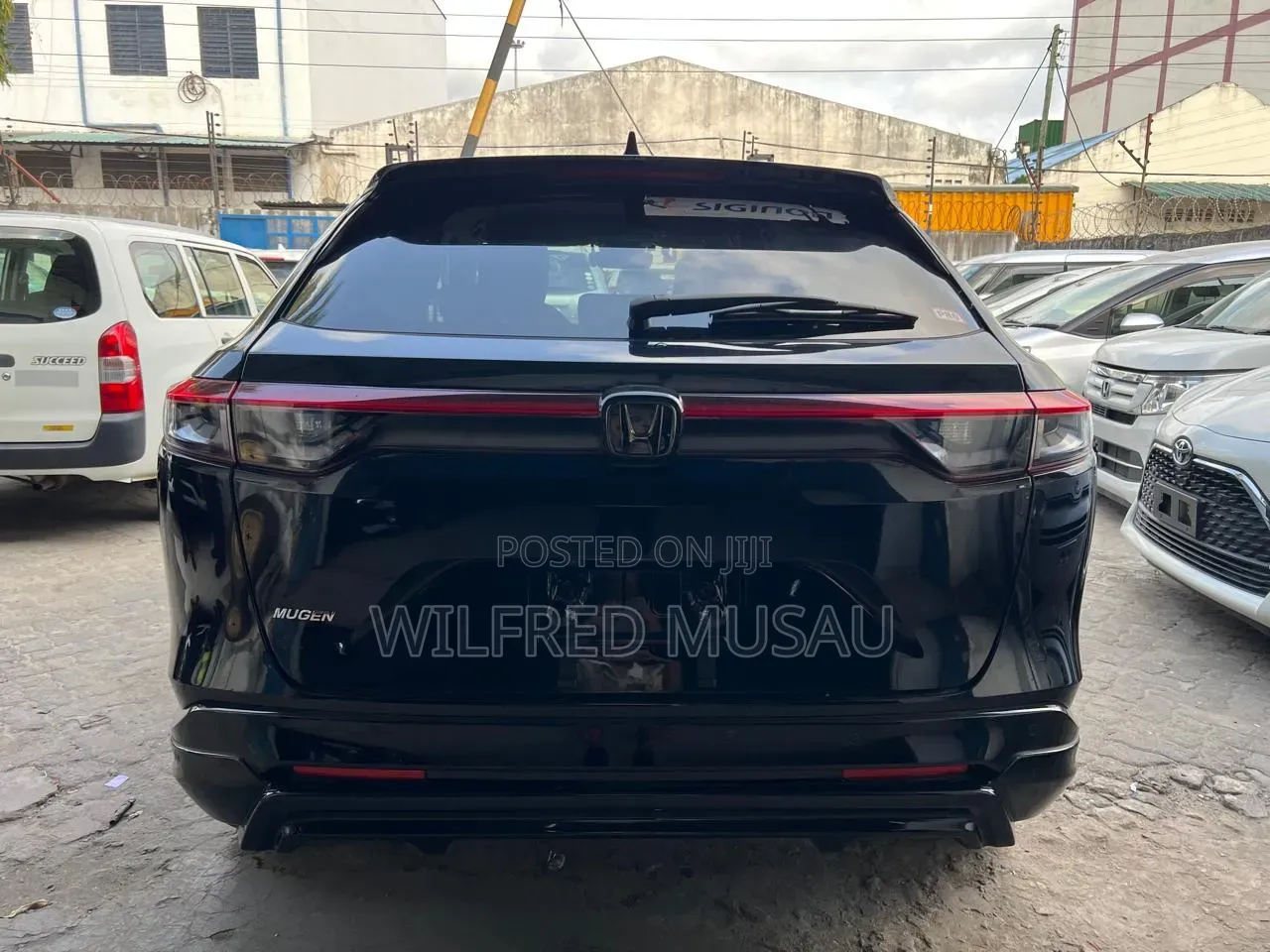 Honda Vezel 2022 Black
