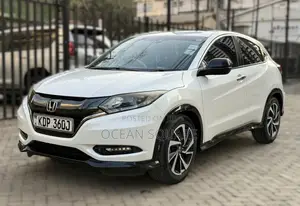 Honda Vezel 2018 White