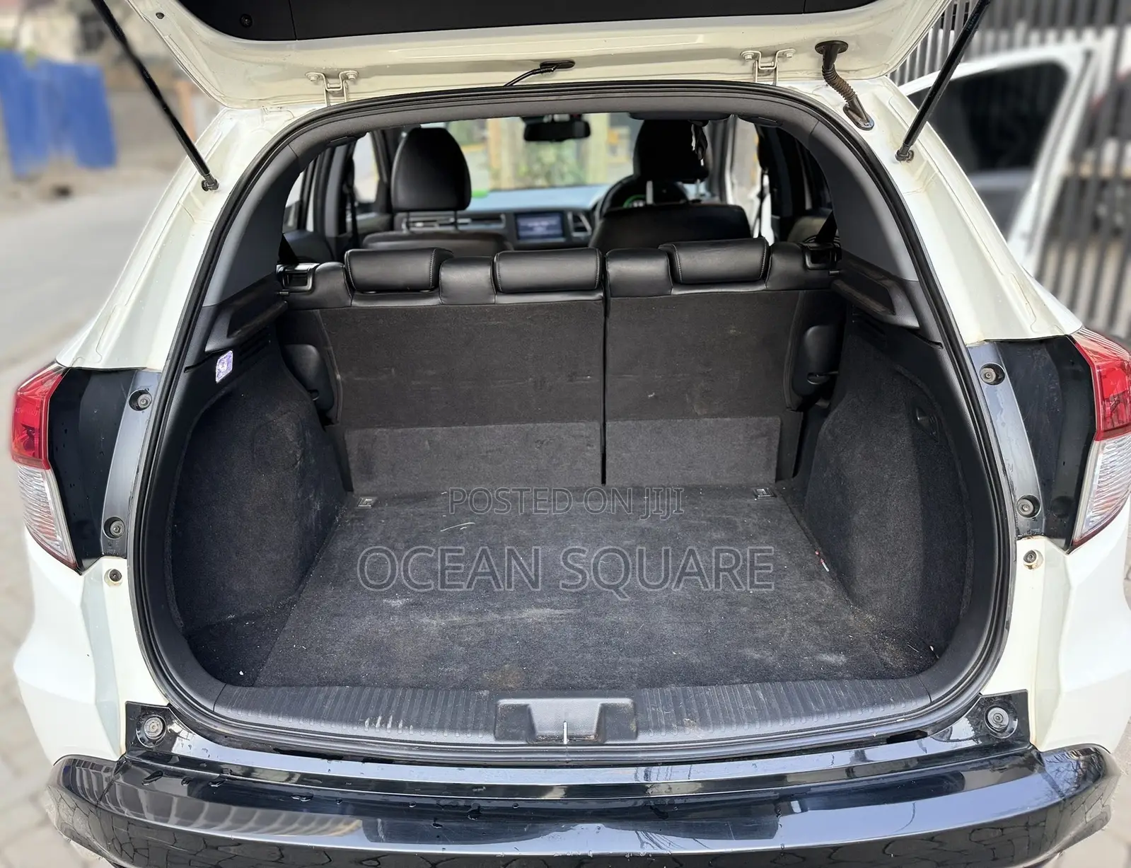 Honda Vezel 2018 White