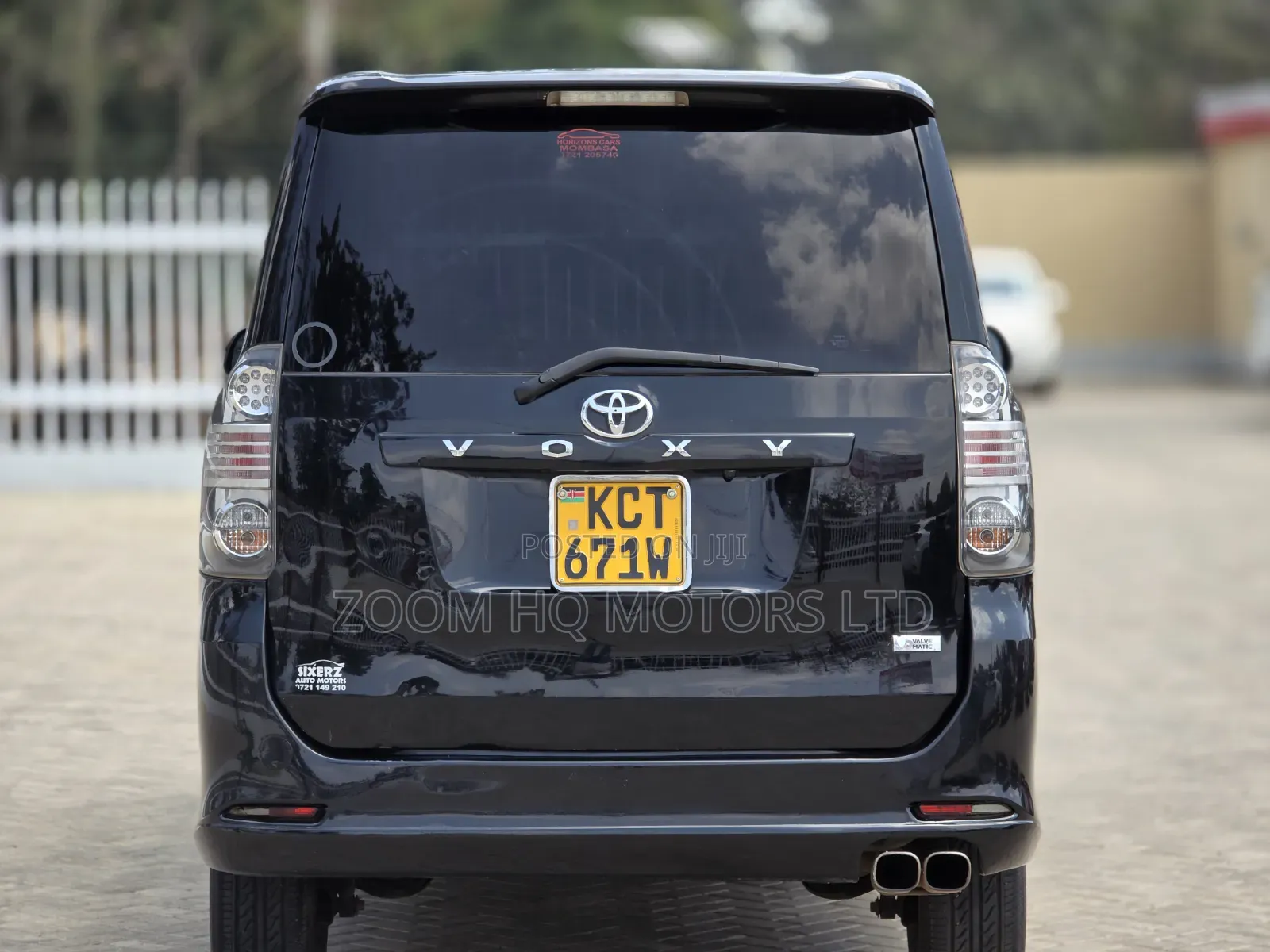 Toyota Voxy 2011 Black