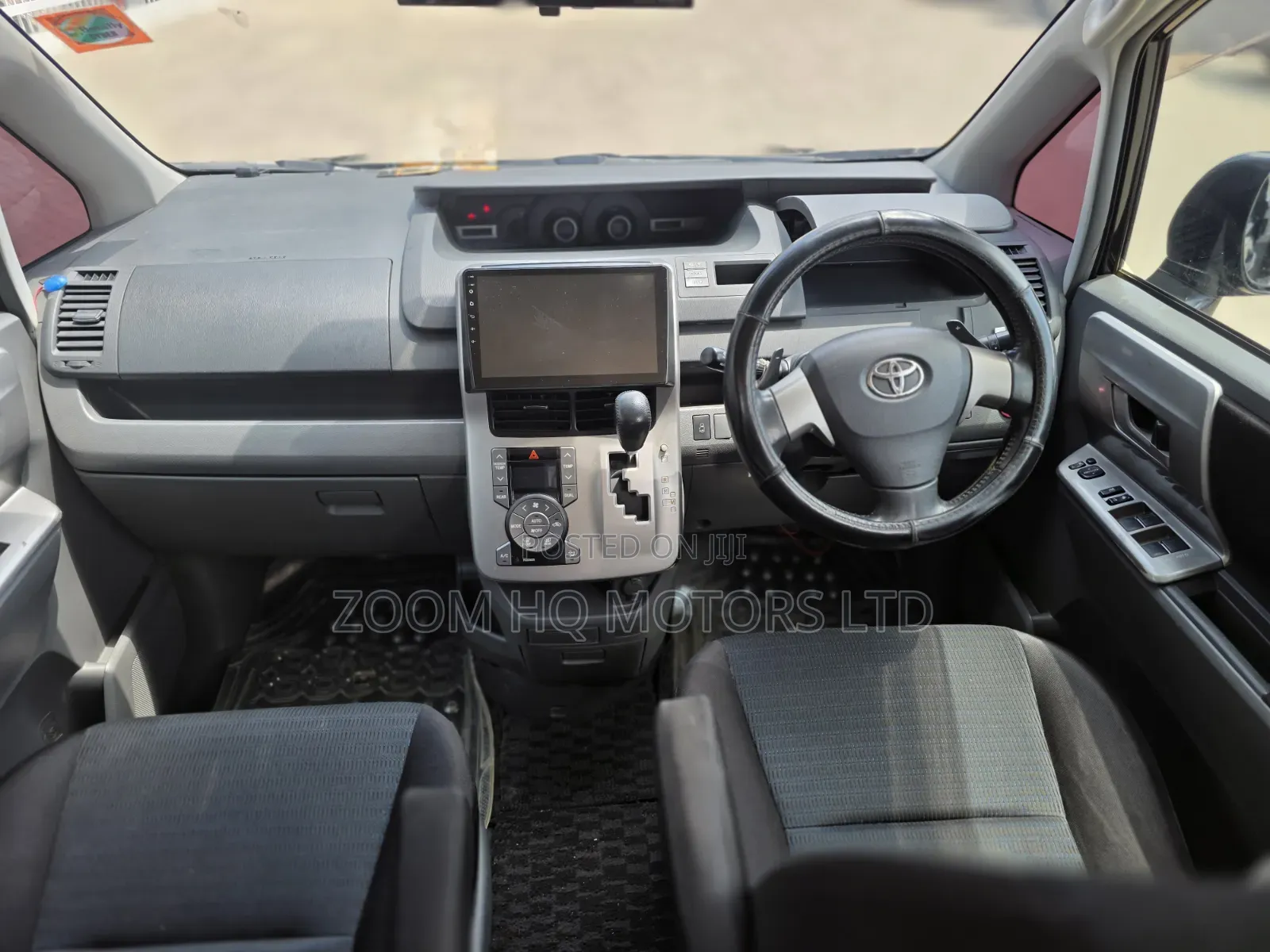 Toyota Voxy 2011 Black