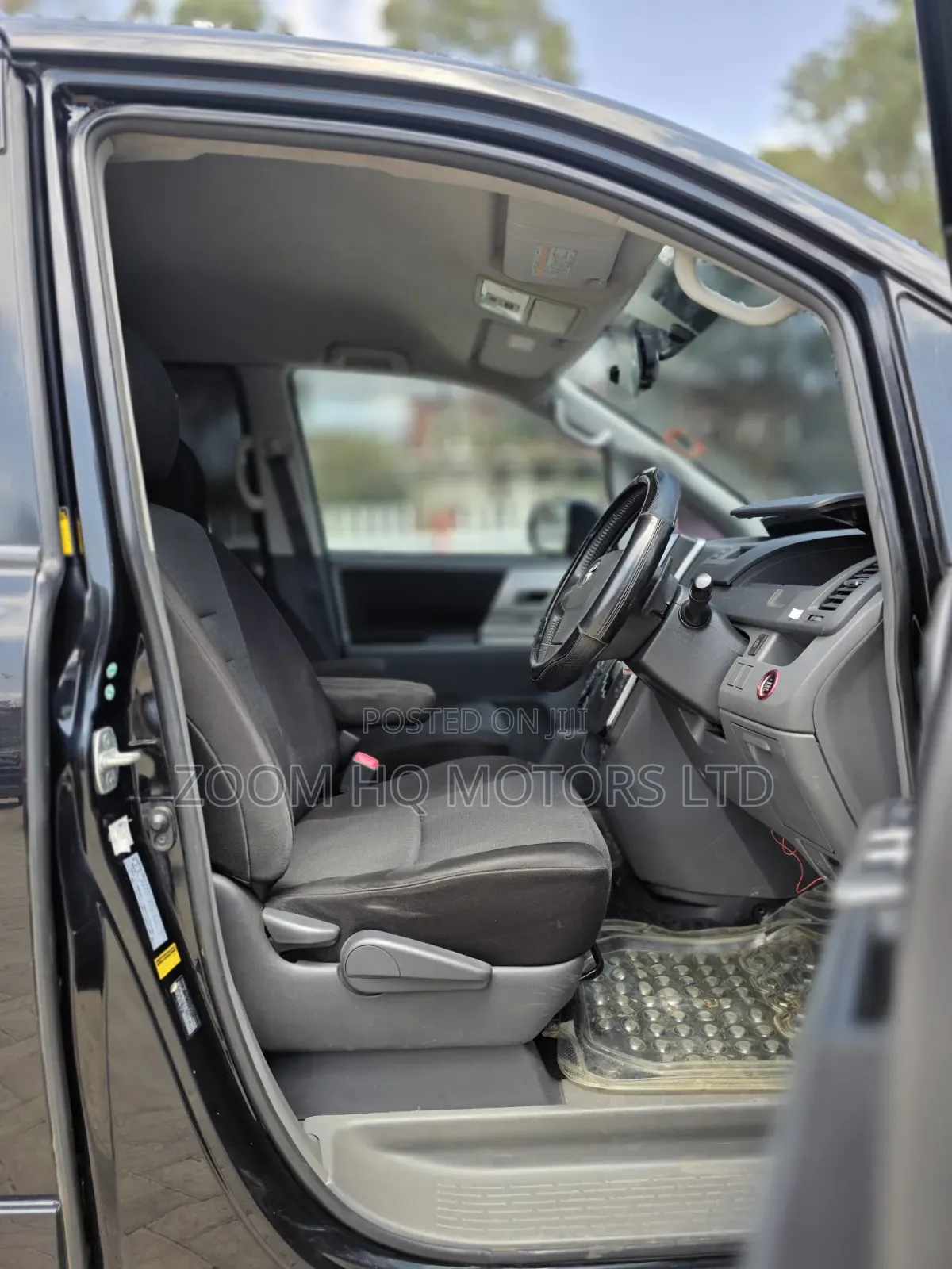 Toyota Voxy 2011 Black