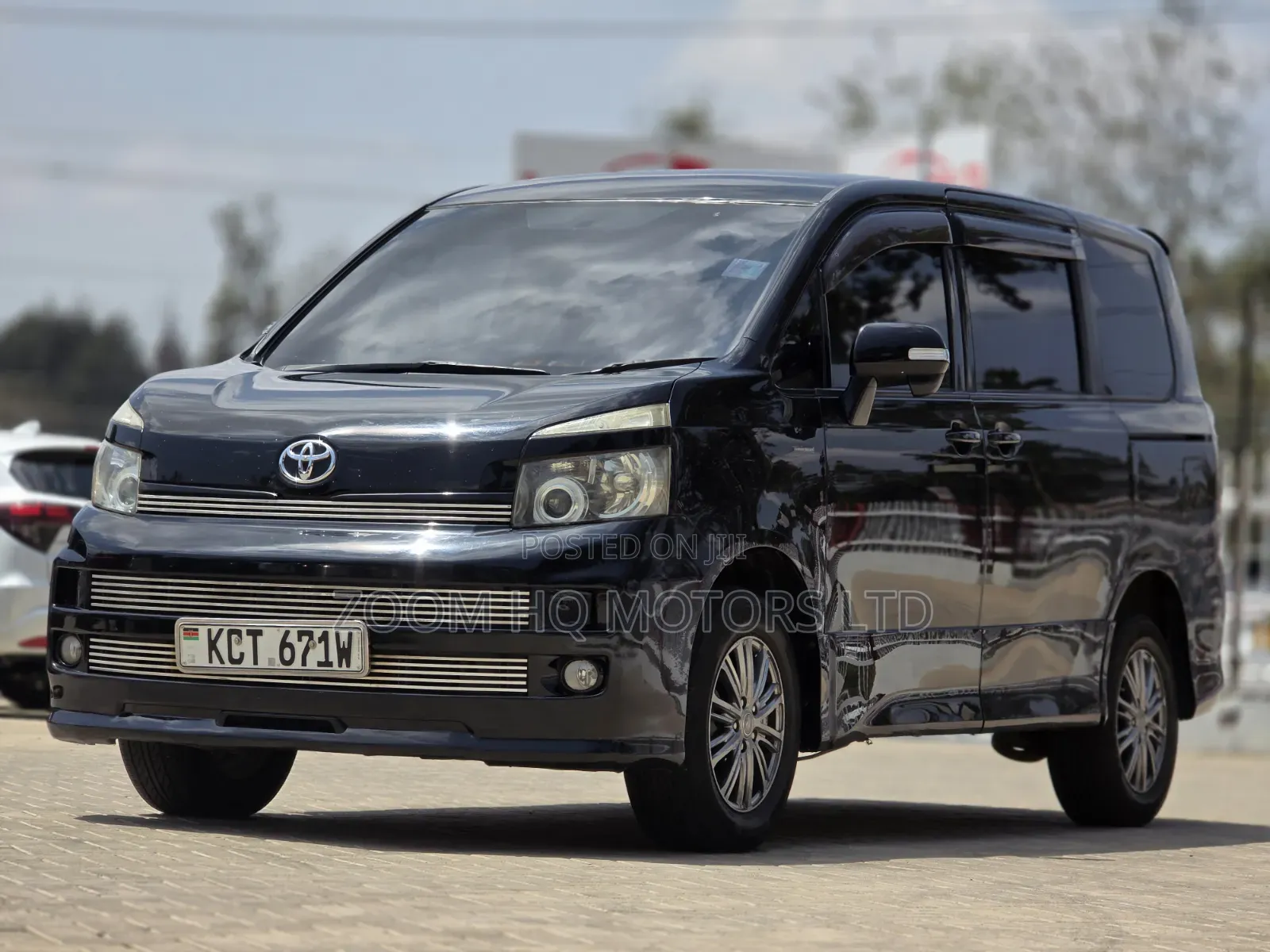 Toyota Voxy 2011 Black