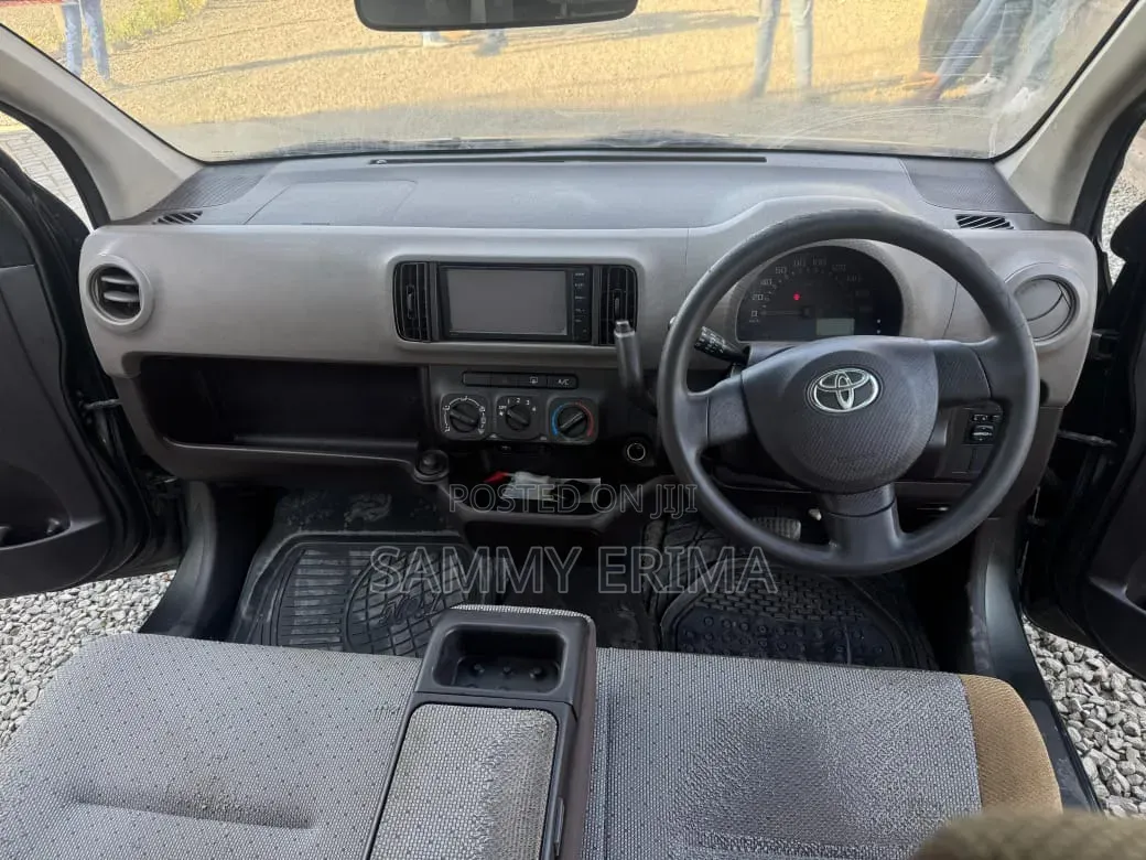 Toyota Passo 2015 Black