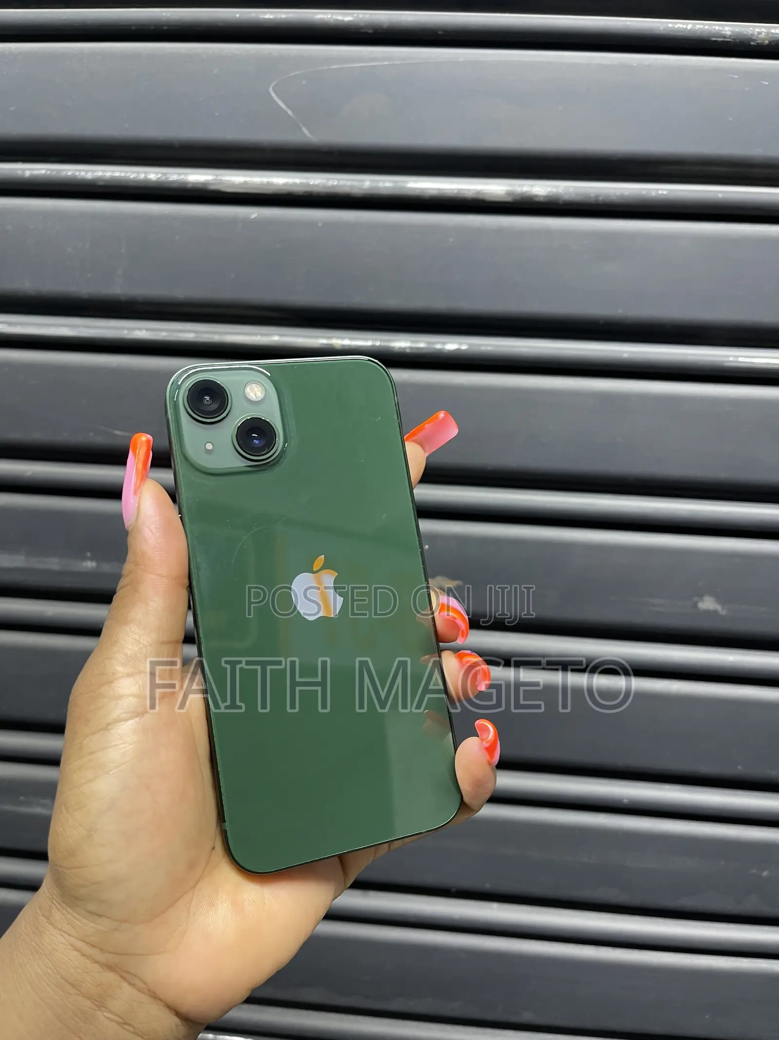 Apple iPhone 13 256 GB Green