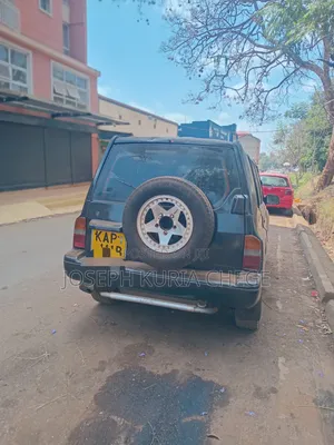 Suzuki Escudo 1996 Black