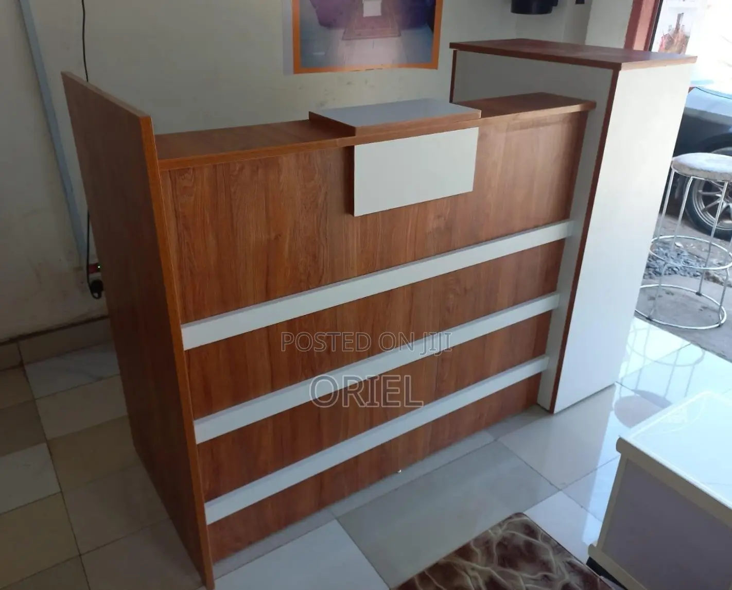 Office Reception Desk : 1600mm Customer Service Desk