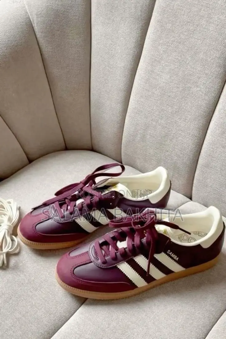 Classic Adidas Samba OG Sneakers
