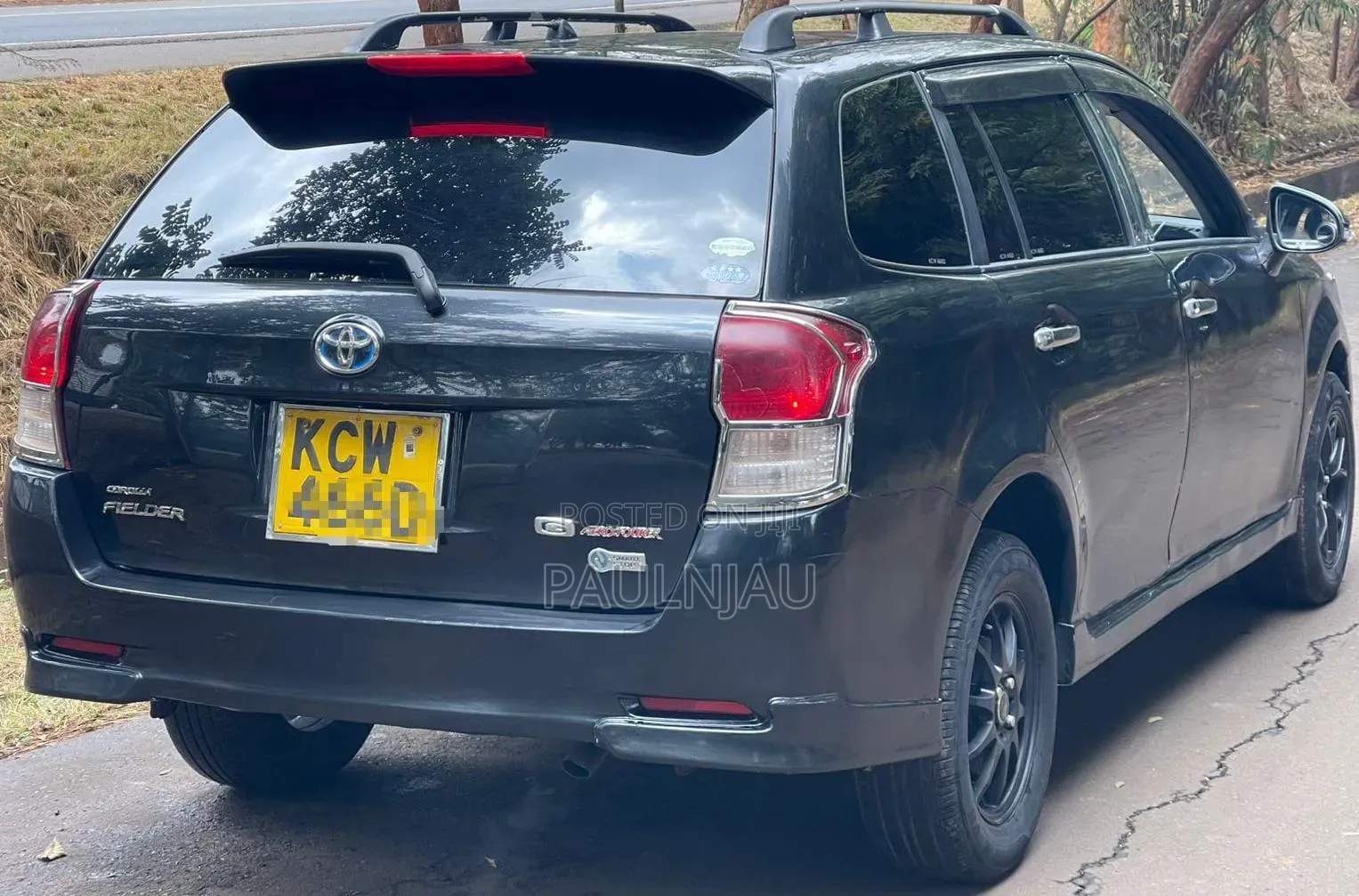 Toyota Corolla Fielder 2013