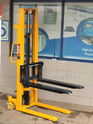 AICO Heavy-Duty Hydraulic Pallet Stacker