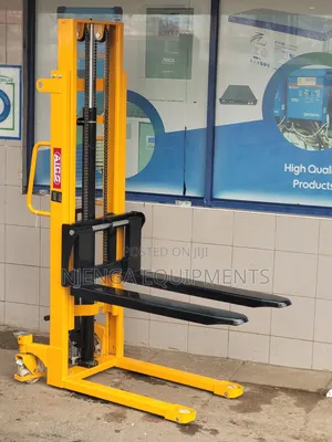 AICO Heavy-Duty Hydraulic Pallet Stacker