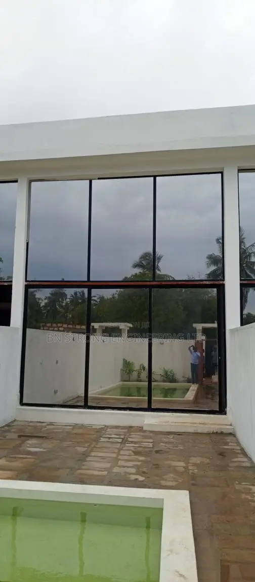 Aluminium Casement Windows