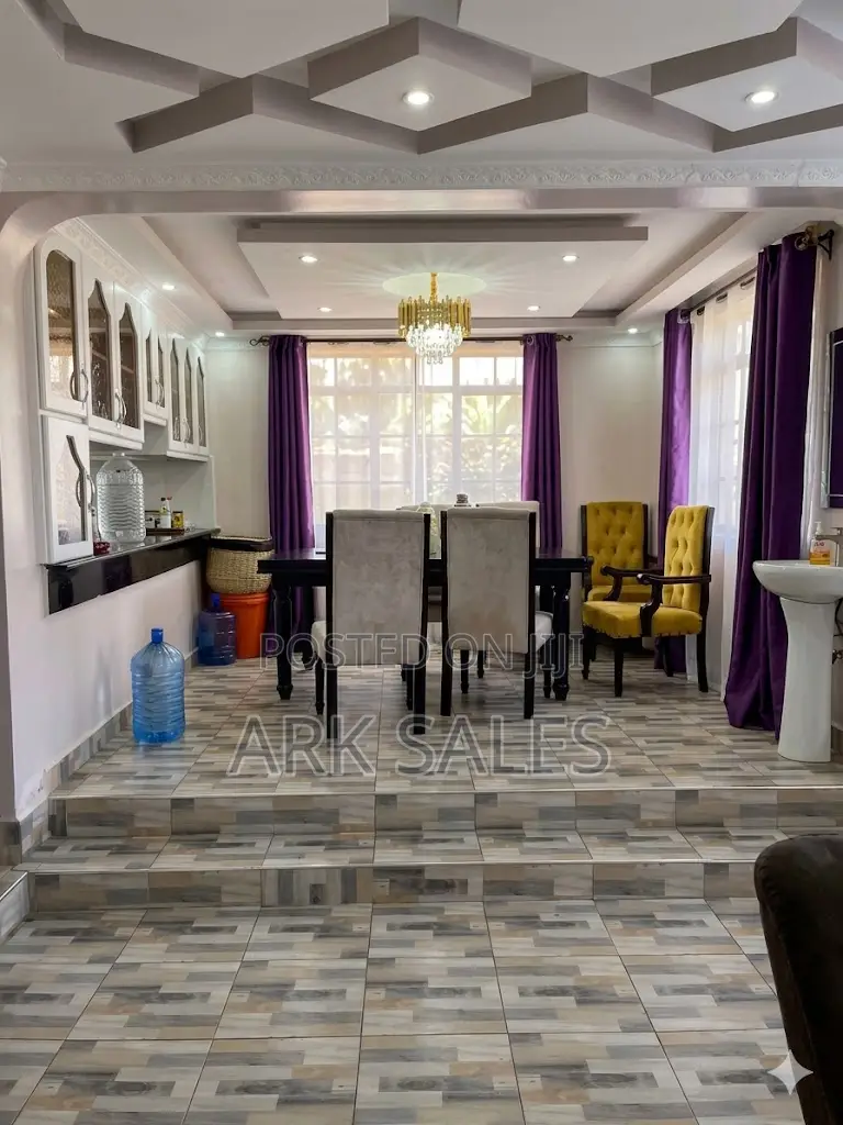 5bdrm Maisonette in Kitengela for sale