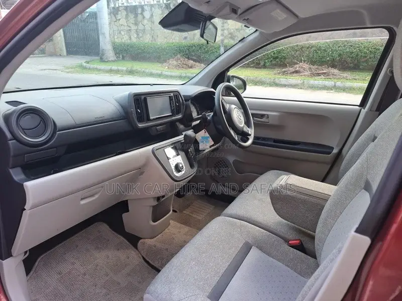 Toyota Passo 1.0 FWD 2019 Red