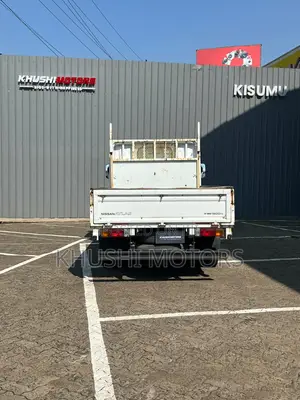 Nissan Atlas