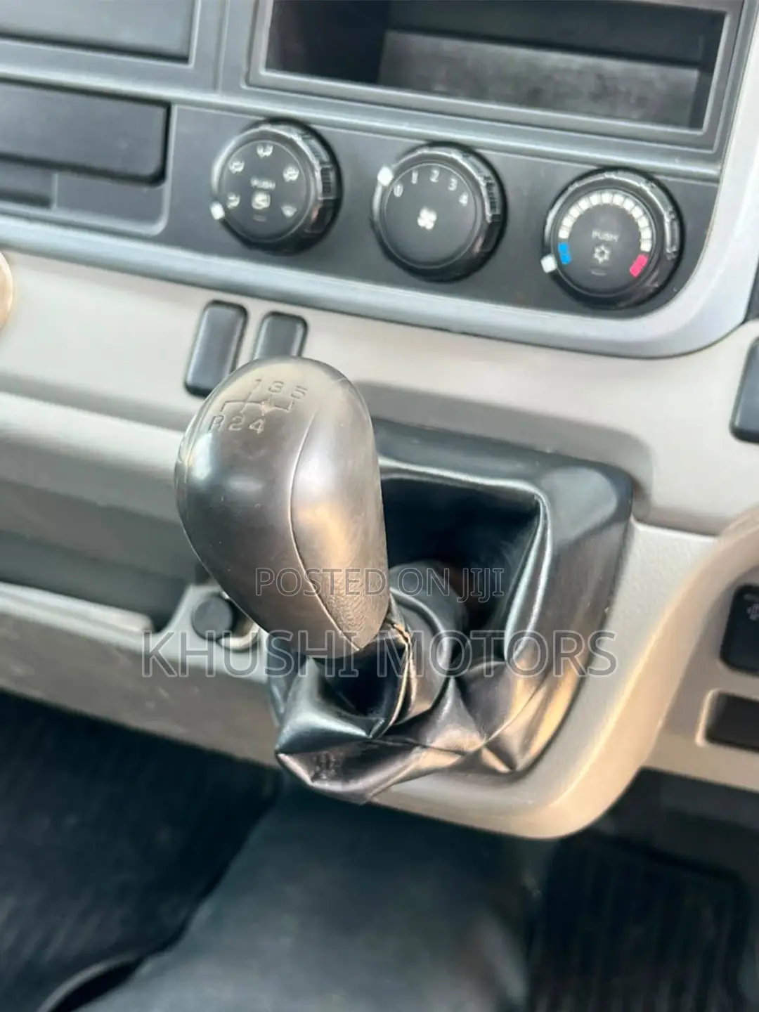 Nissan Atlas