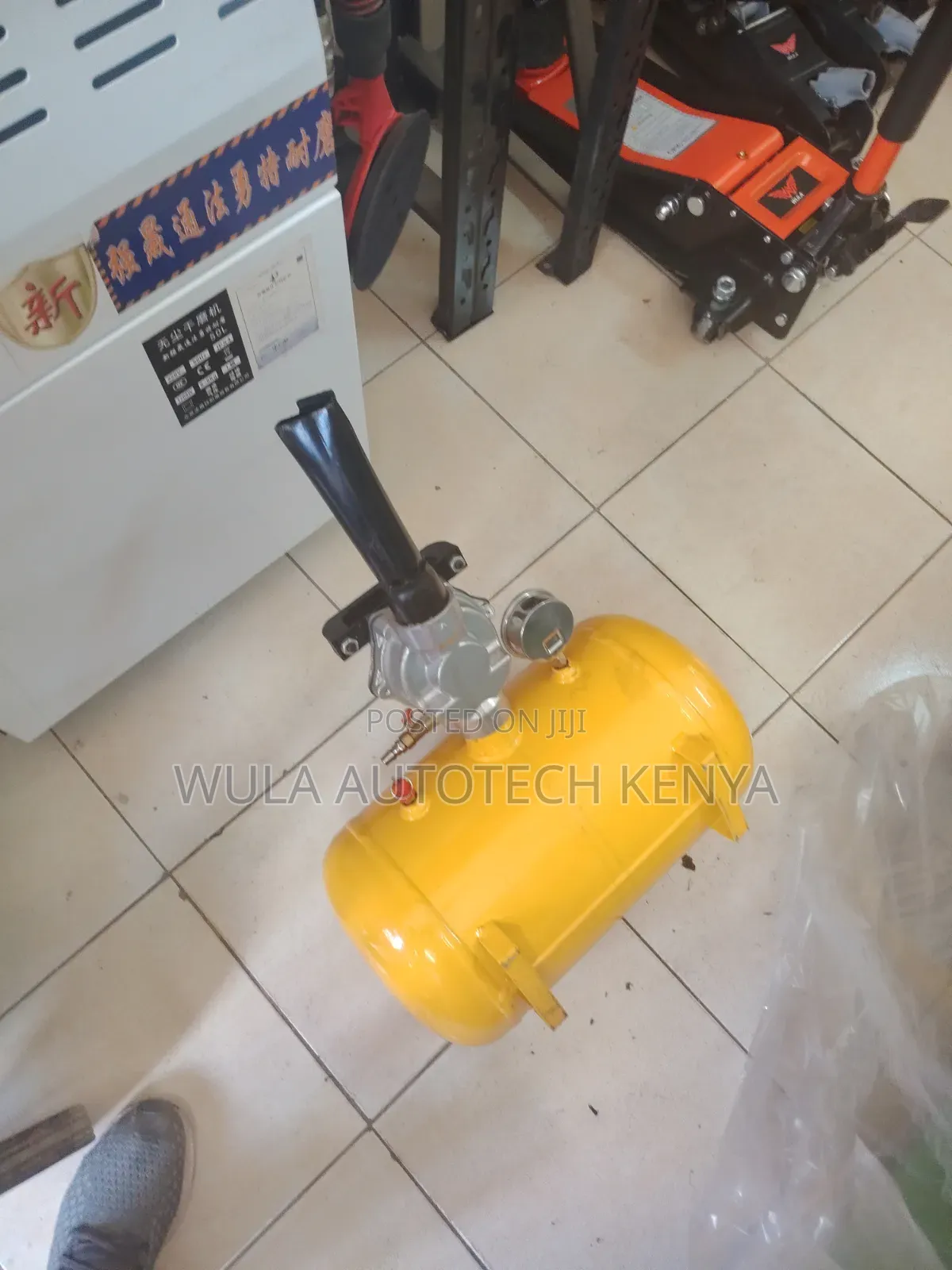 Integrated Carrying Handle Heavy Duty Tyre Bluster Sunshine Italy
