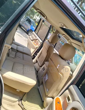 Toyota Land Cruiser 2006 Burgundy