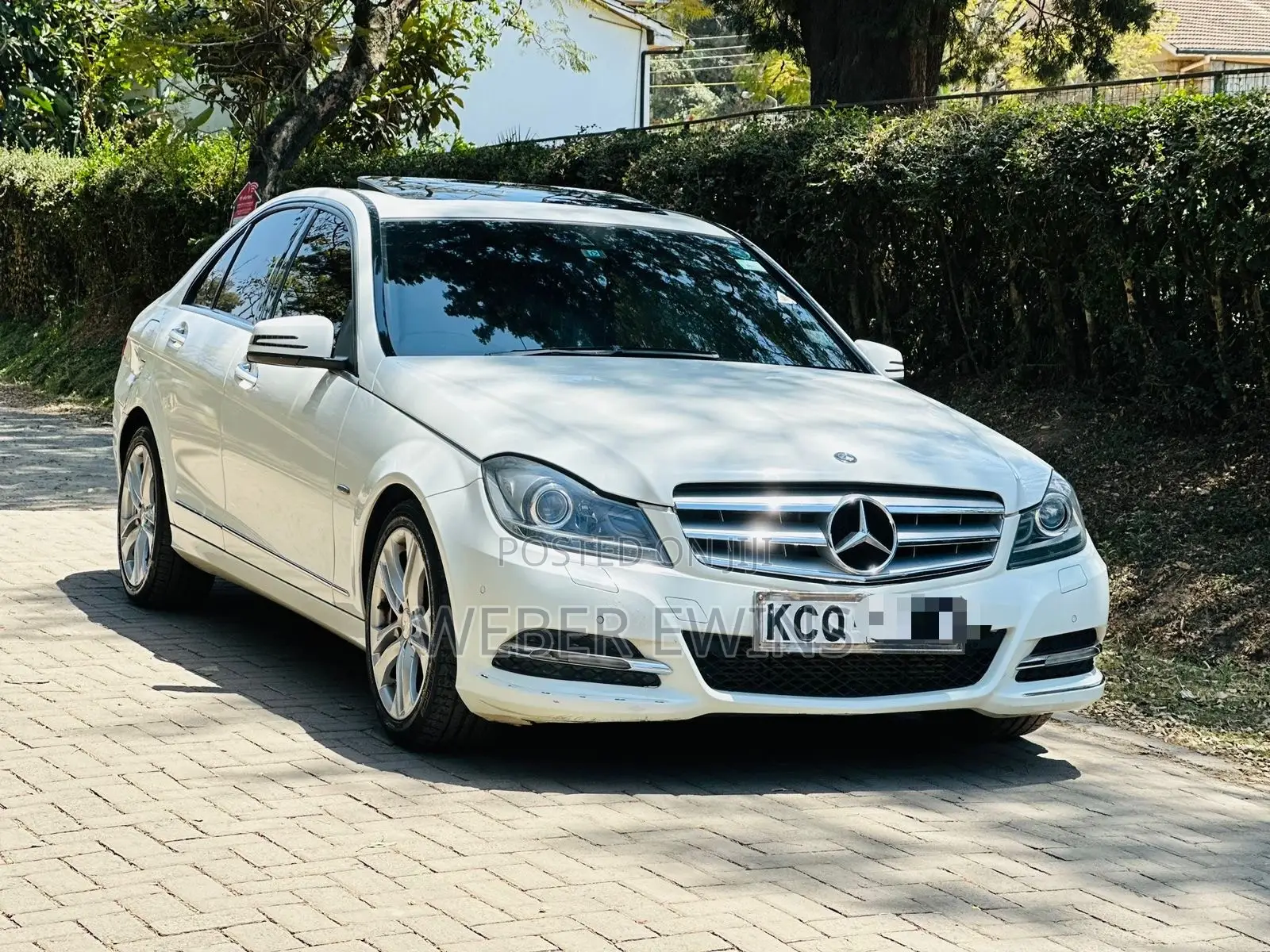 Mercedes-Benz C200 2011 White