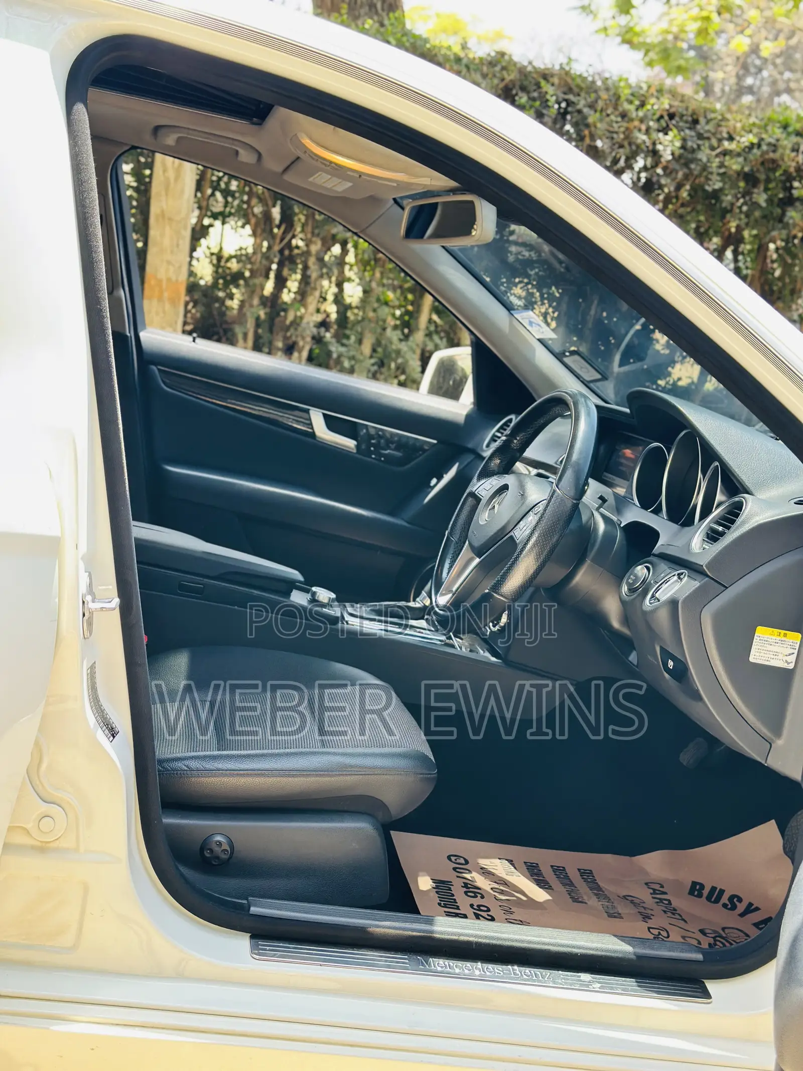 Mercedes-Benz C200 2011 White