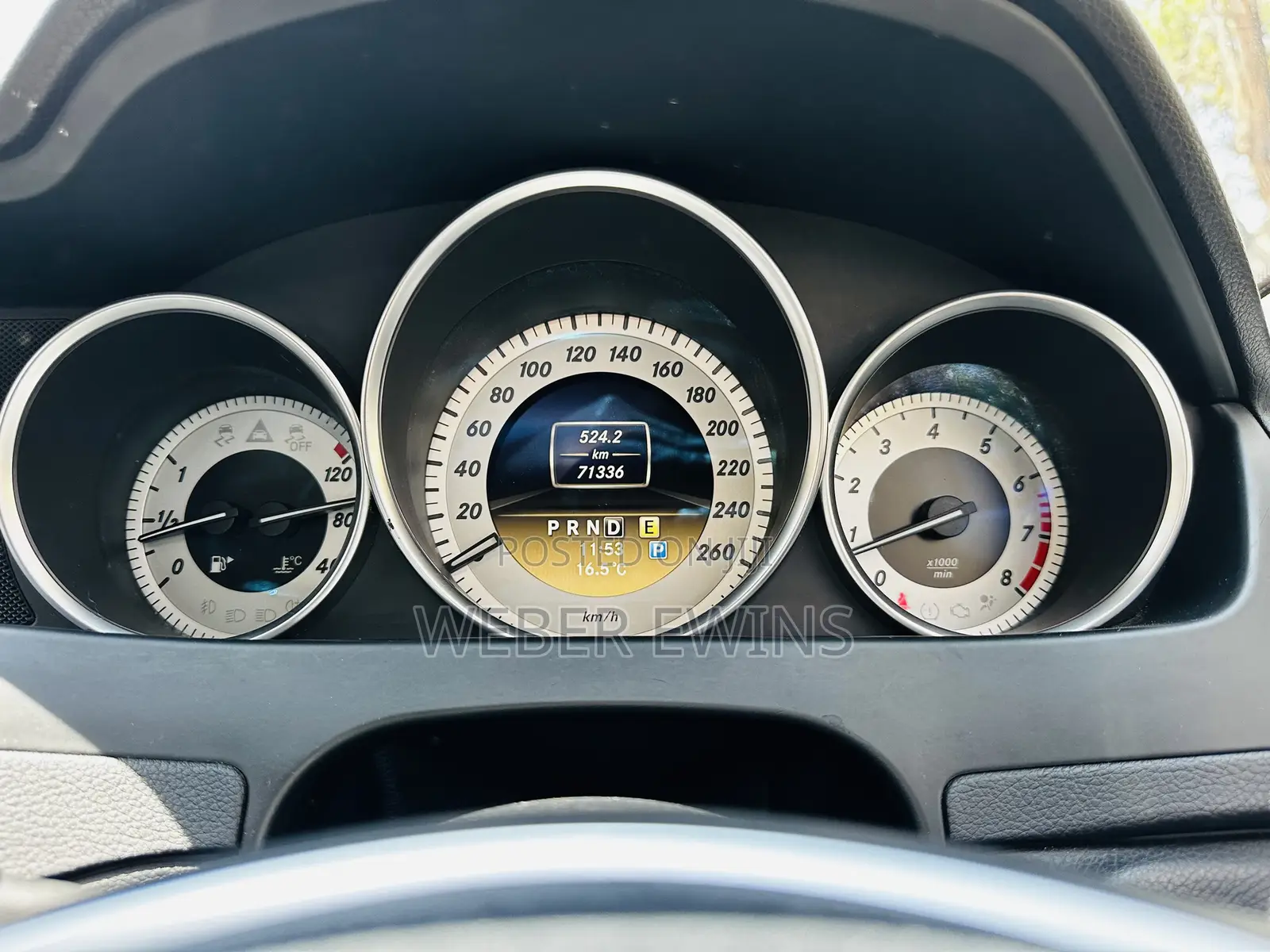 Mercedes-Benz C200 2011 White