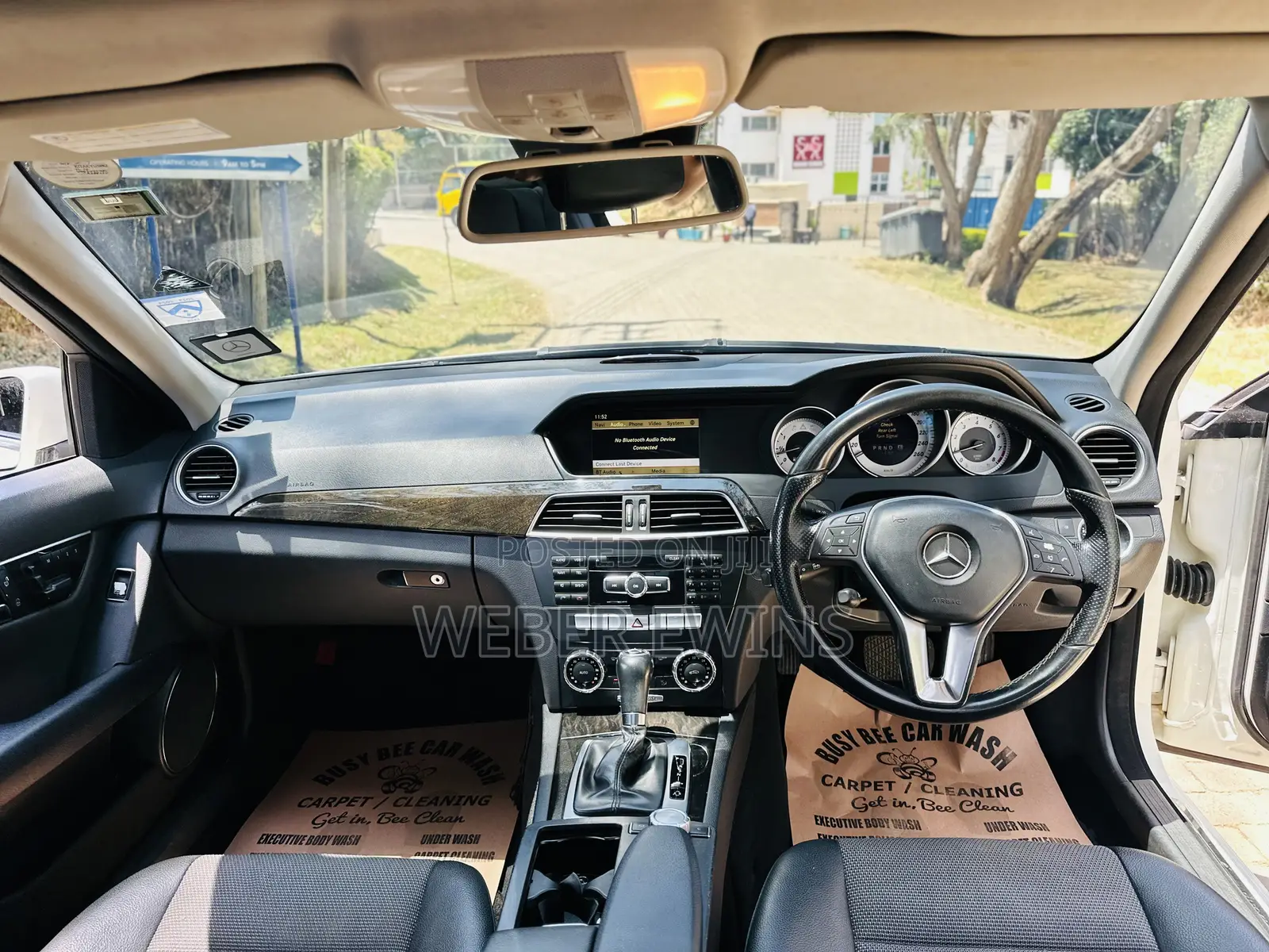 Mercedes-Benz C200 2011 White