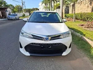 Toyota Axio 1.5 Hybrid 2WD 2020 White