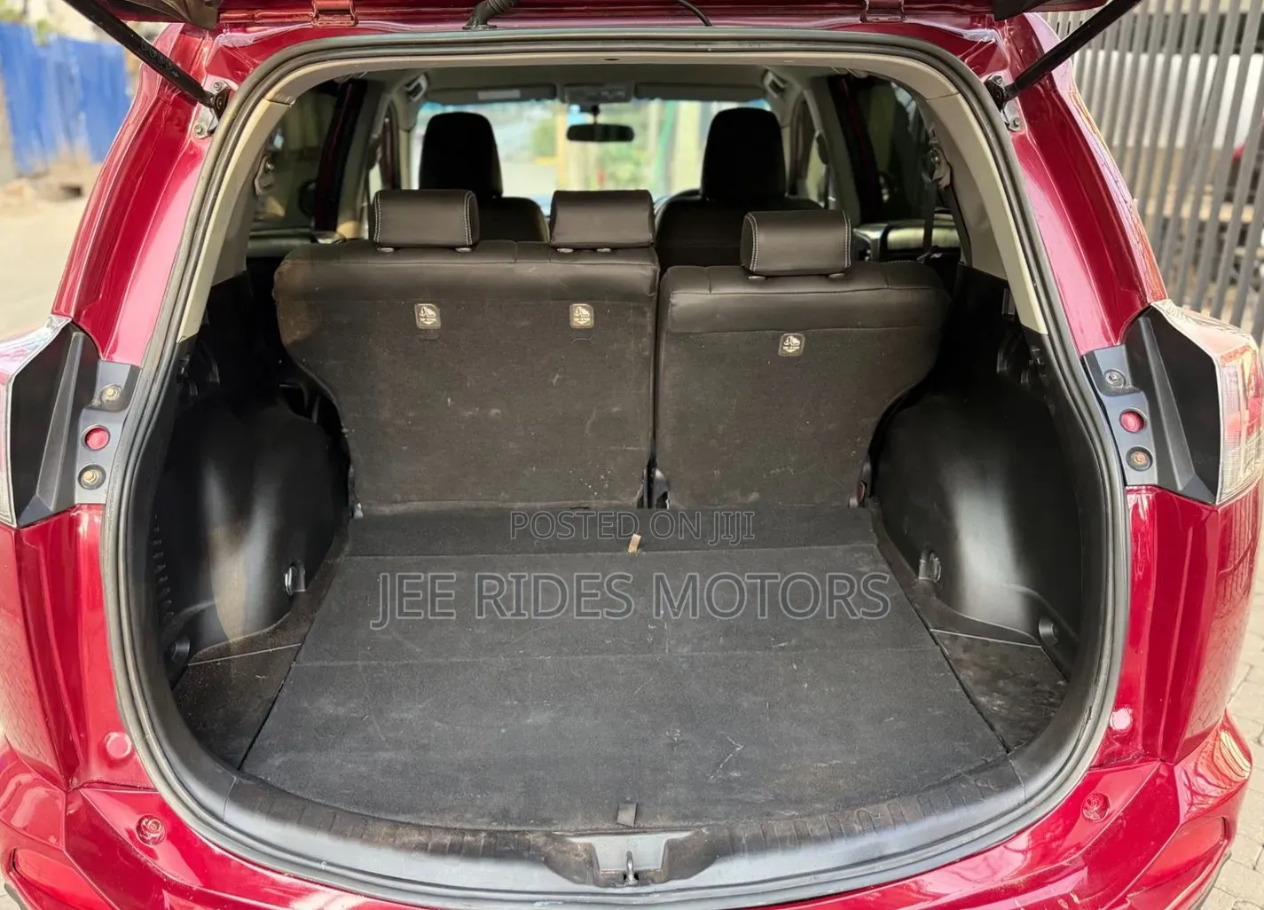 Toyota RAV4 2018 Red