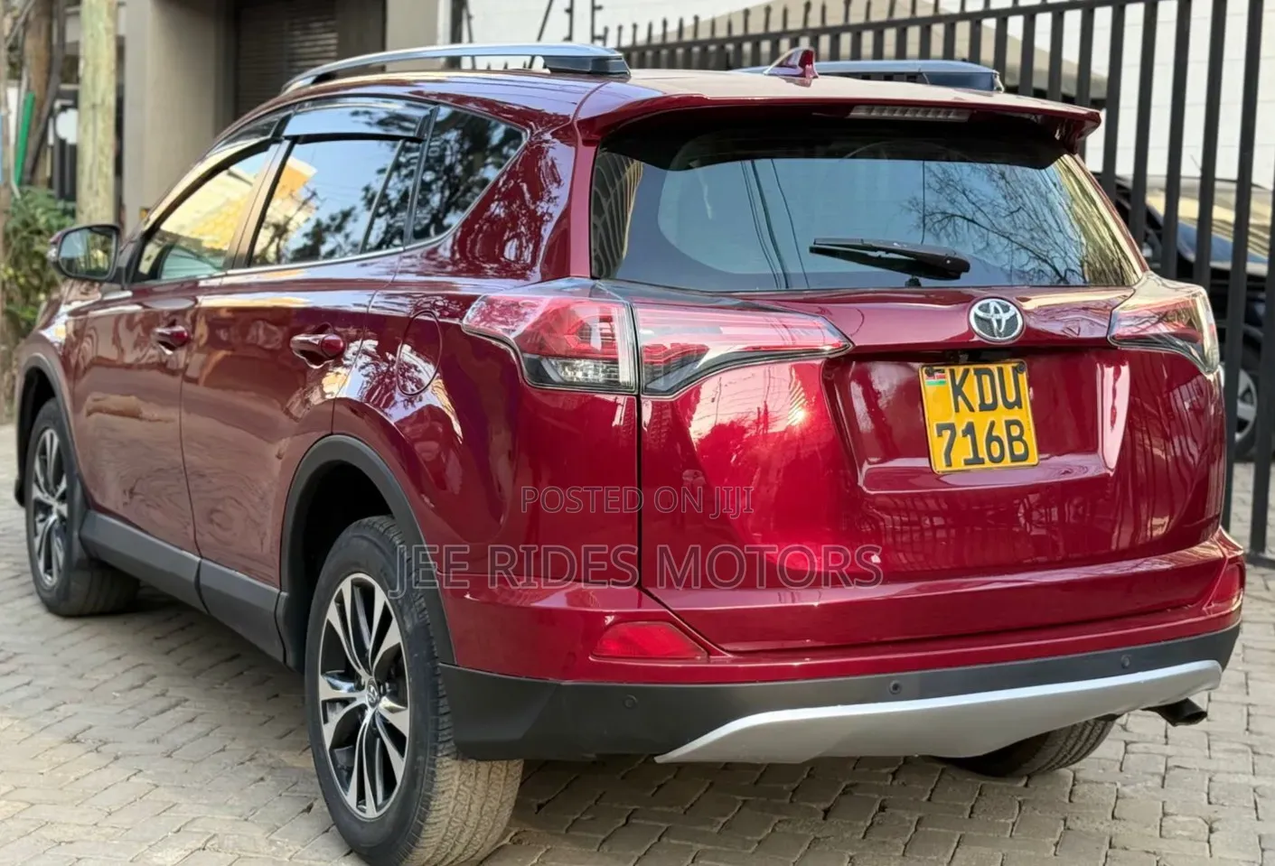 Toyota RAV4 2018 Red