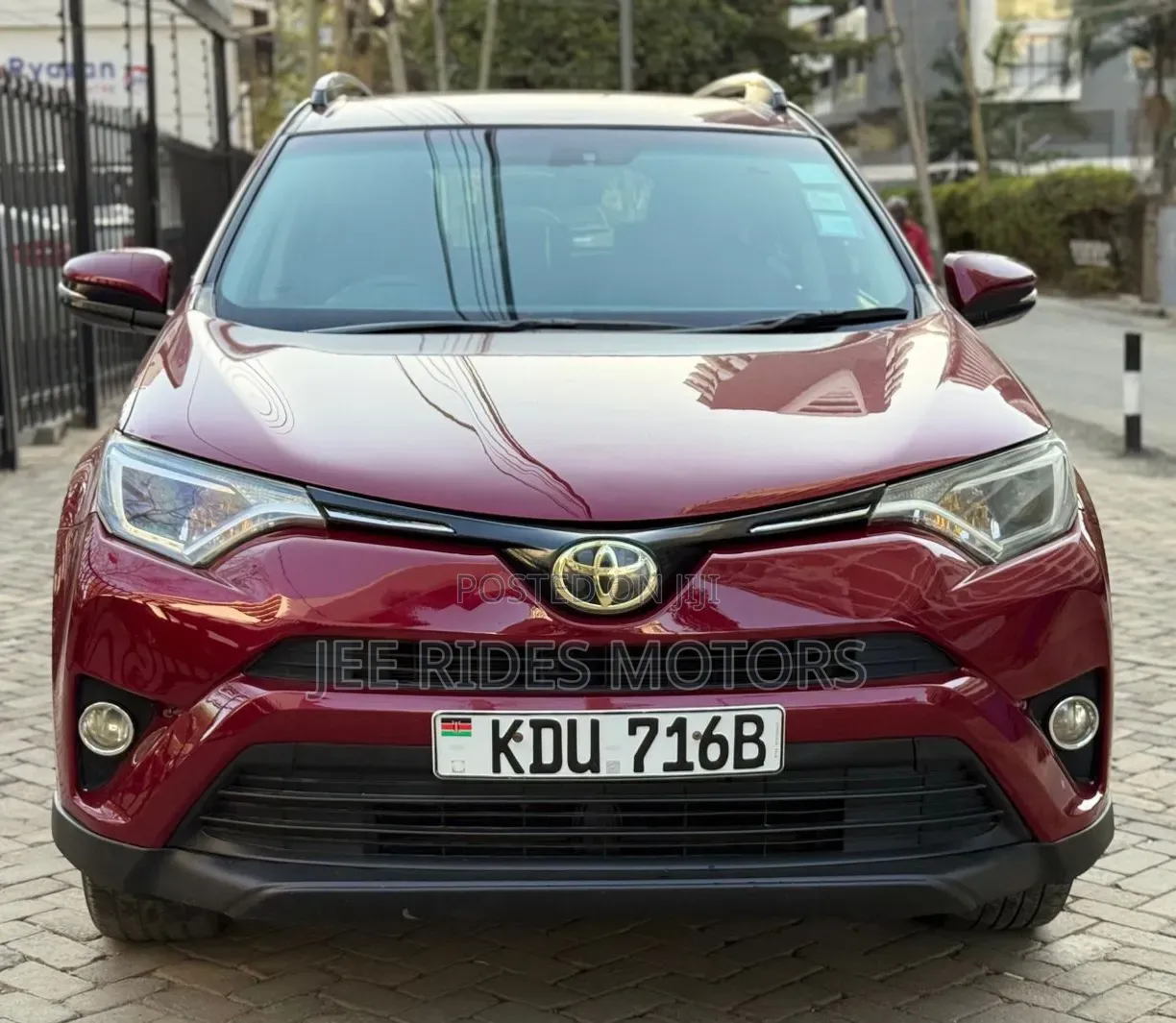Toyota RAV4 2018 Red