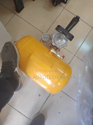 Modern Design Heavy Duty Tyre Bluster Rim and Tyre Liner Machine Wula