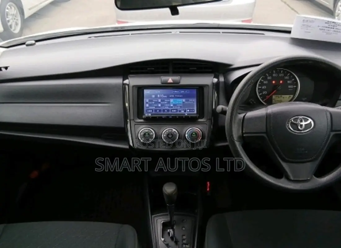 Toyota Axio 2020