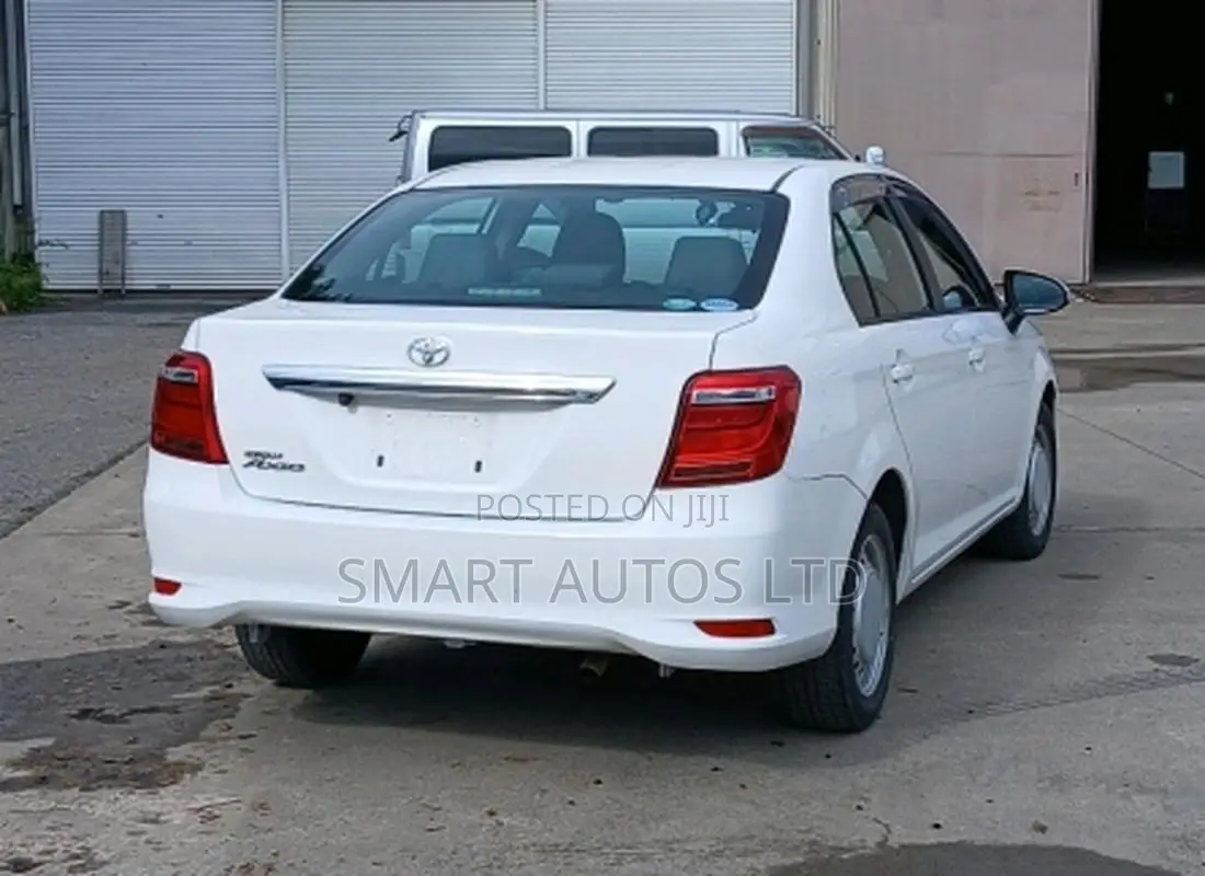 Toyota Axio 2020