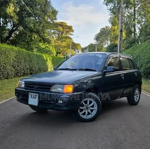 Toyota Starlet 1997 Blue