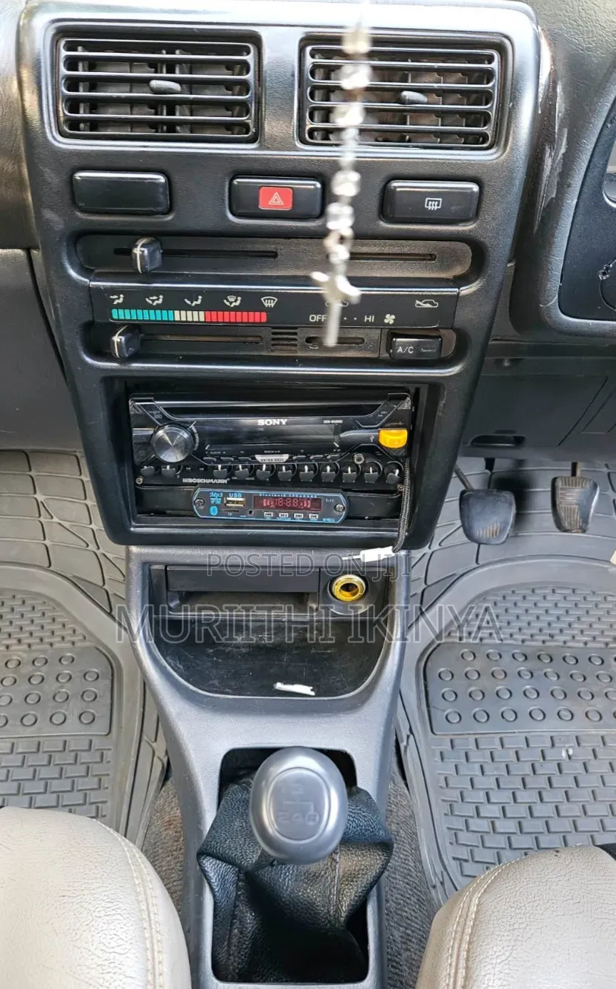 Toyota Starlet 1997 Blue