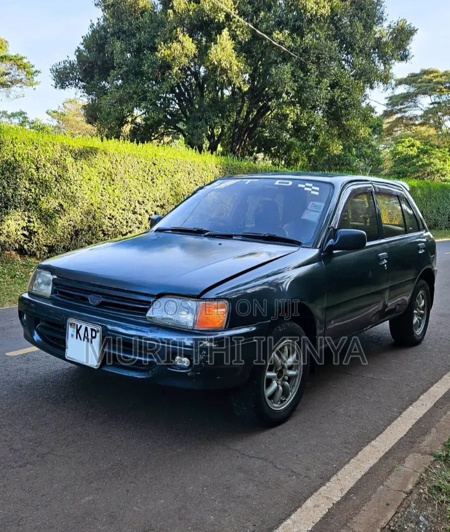 Toyota Starlet 1997 Blue