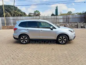 Subaru Forester 2016 Gray