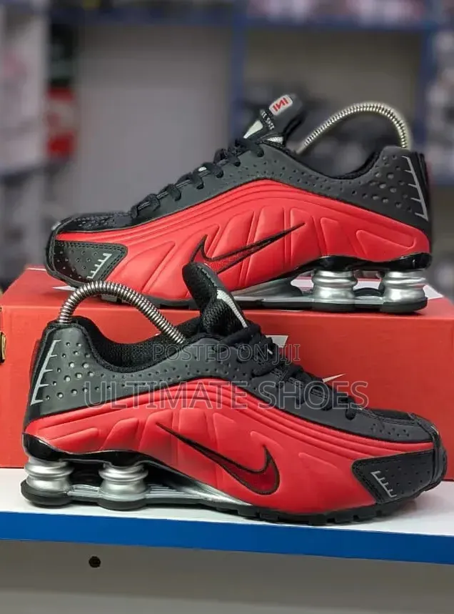 Nike Shox R4