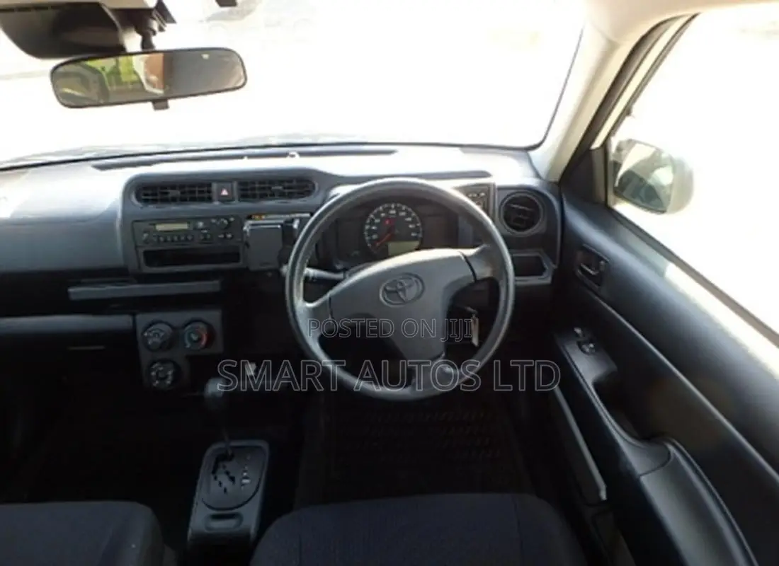 Toyota Probox 1.3 DX 2WD 2019 Off white