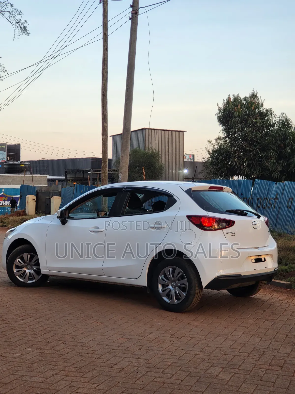 Mazda 2 2019 White