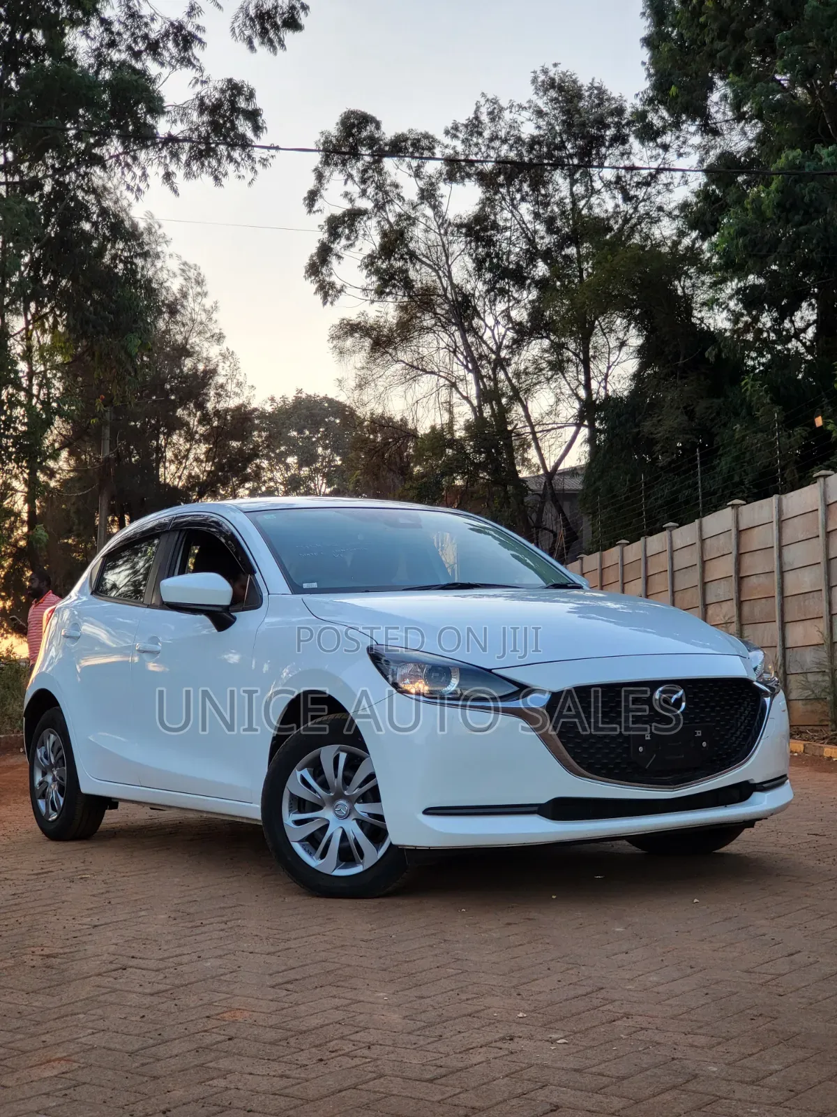 Mazda 2 2019 White