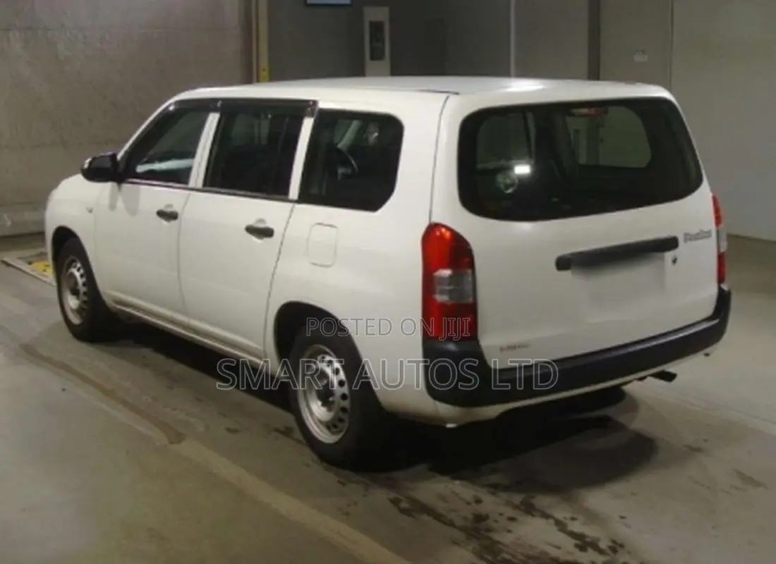Toyota Probox 1.3 DX Comfort 2WD 2021