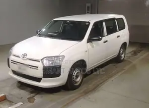 Toyota Probox 1.3 DX Comfort 2WD 2021