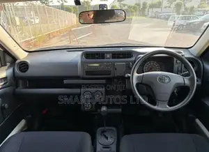 Toyota Probox 1.3 DX Comfort 2WD 2021