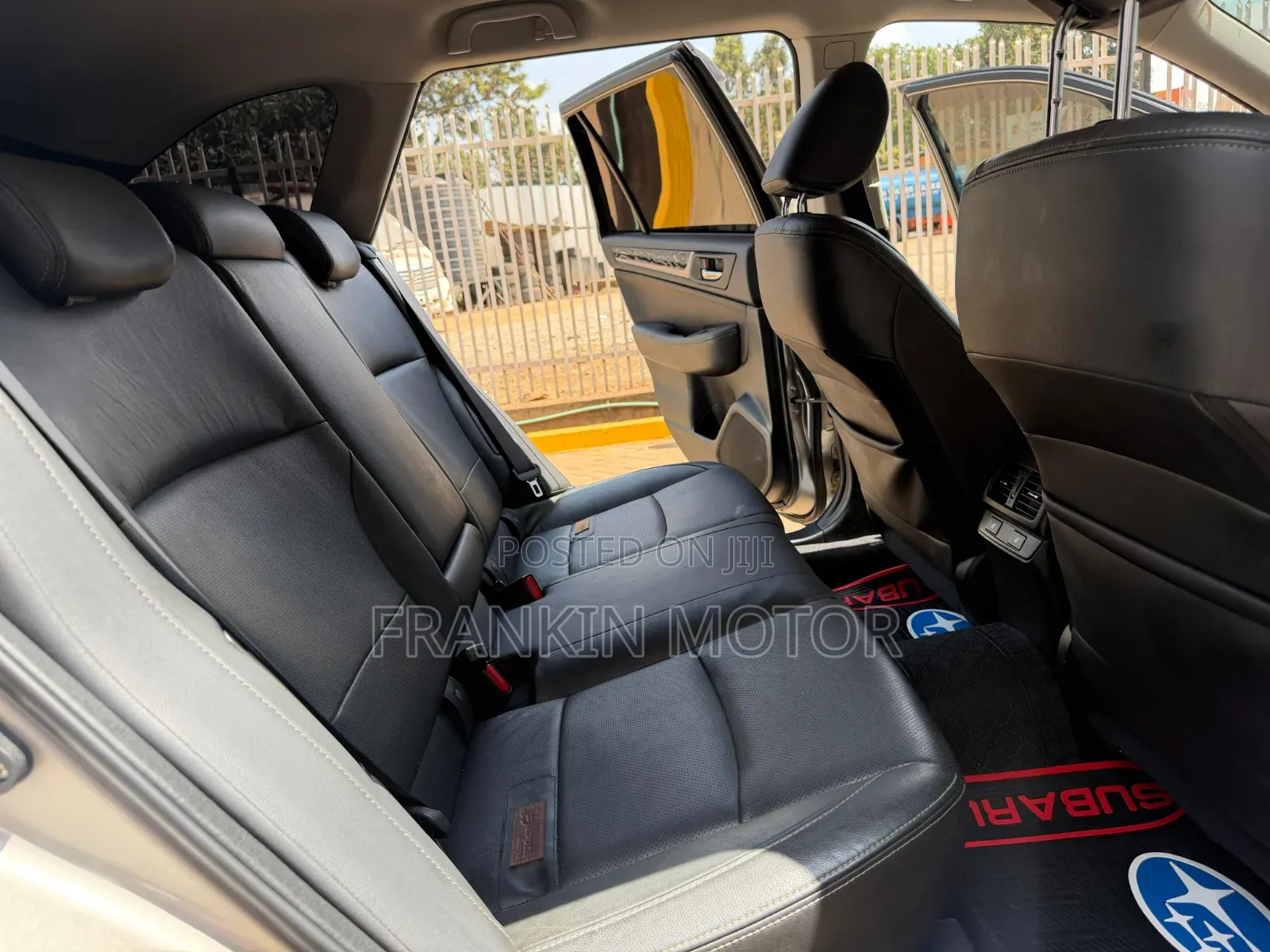 Subaru Outback 2016 Silver