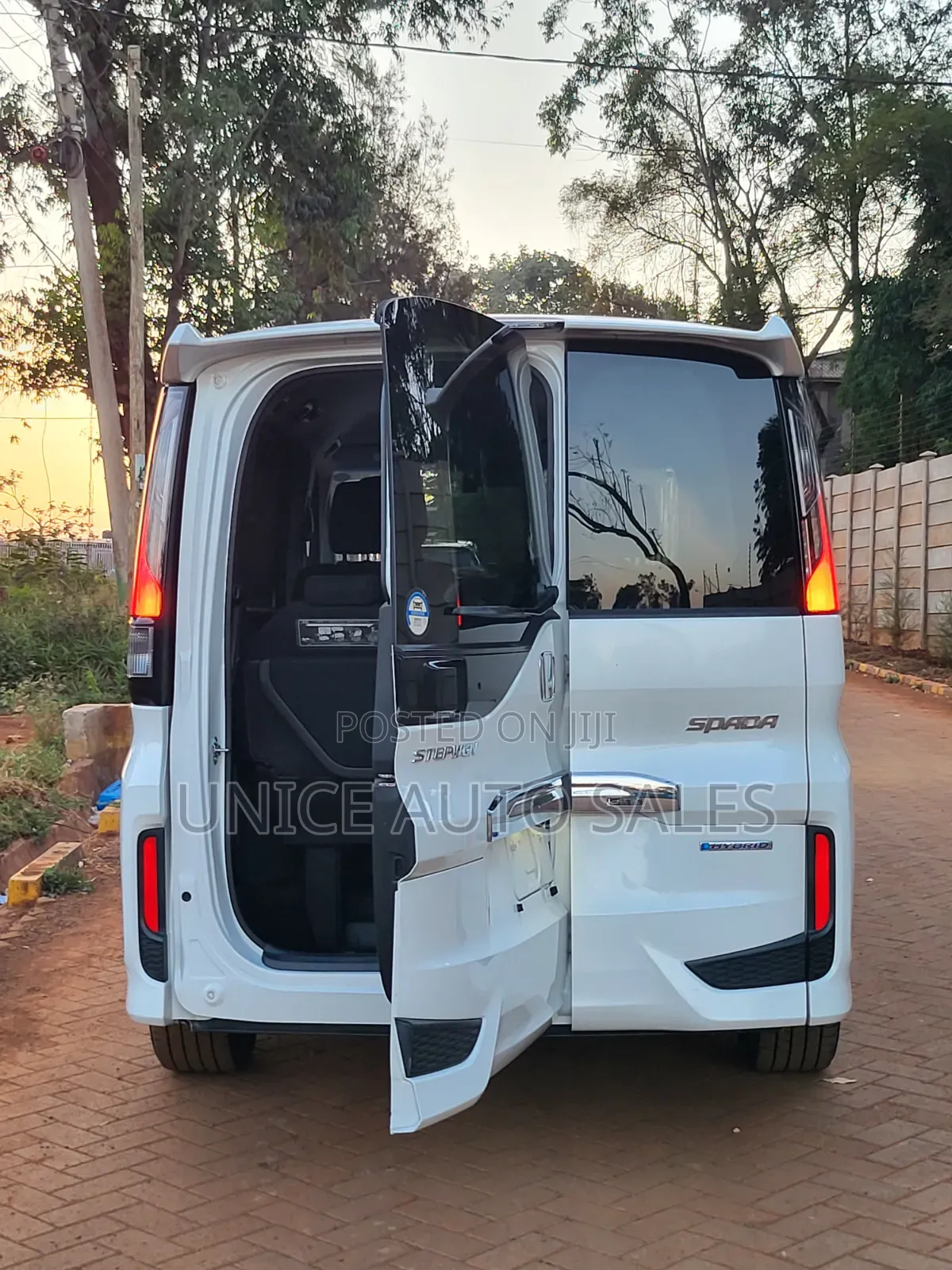 Honda Stepwgn 2019 White