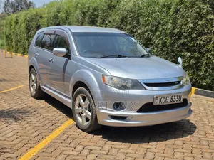 Mitsubishi Outlander 2010 Silver