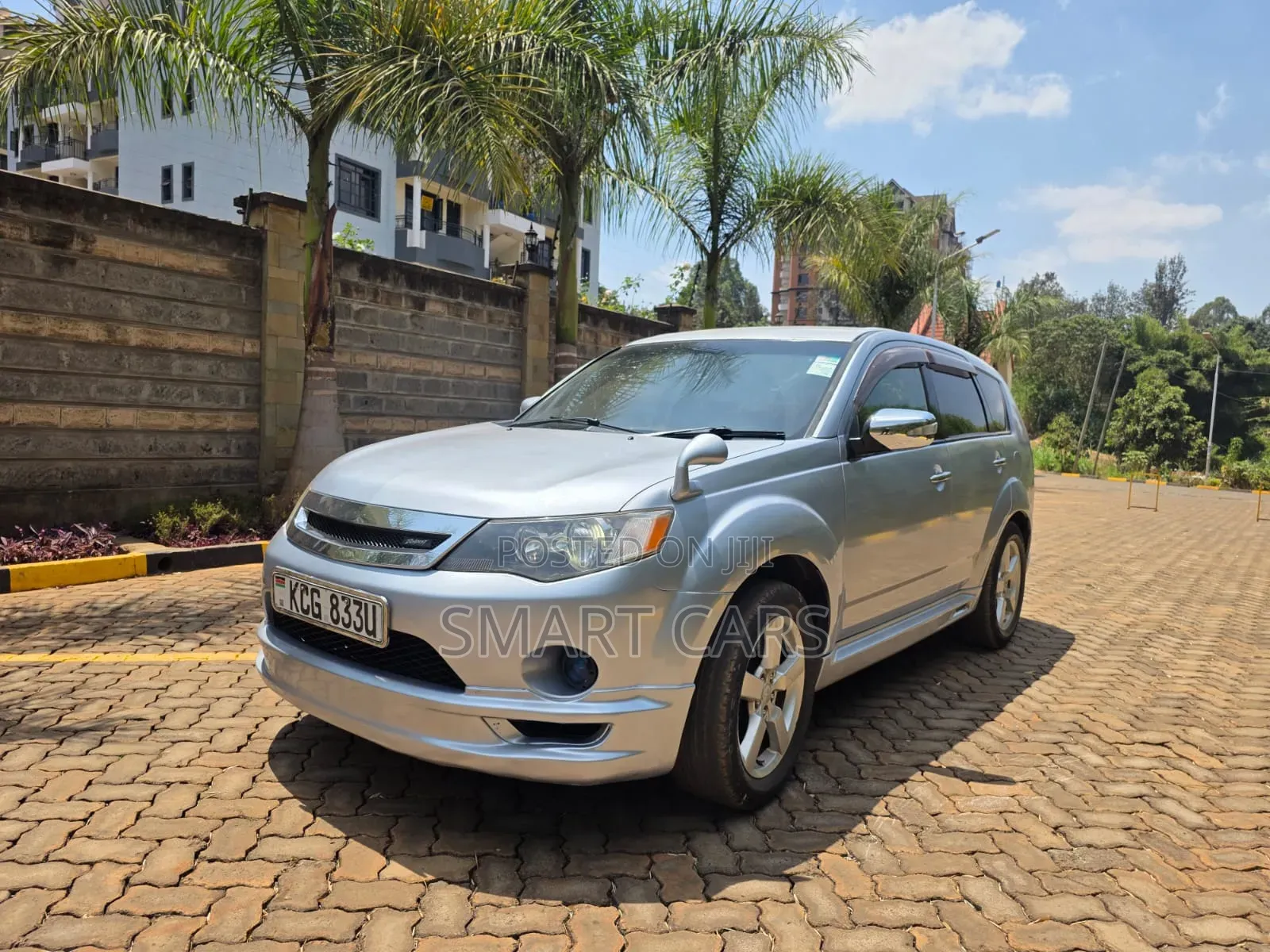 Mitsubishi Outlander 2010 Silver