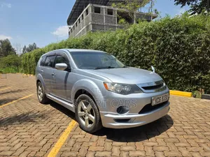 Mitsubishi Outlander 2010 Silver