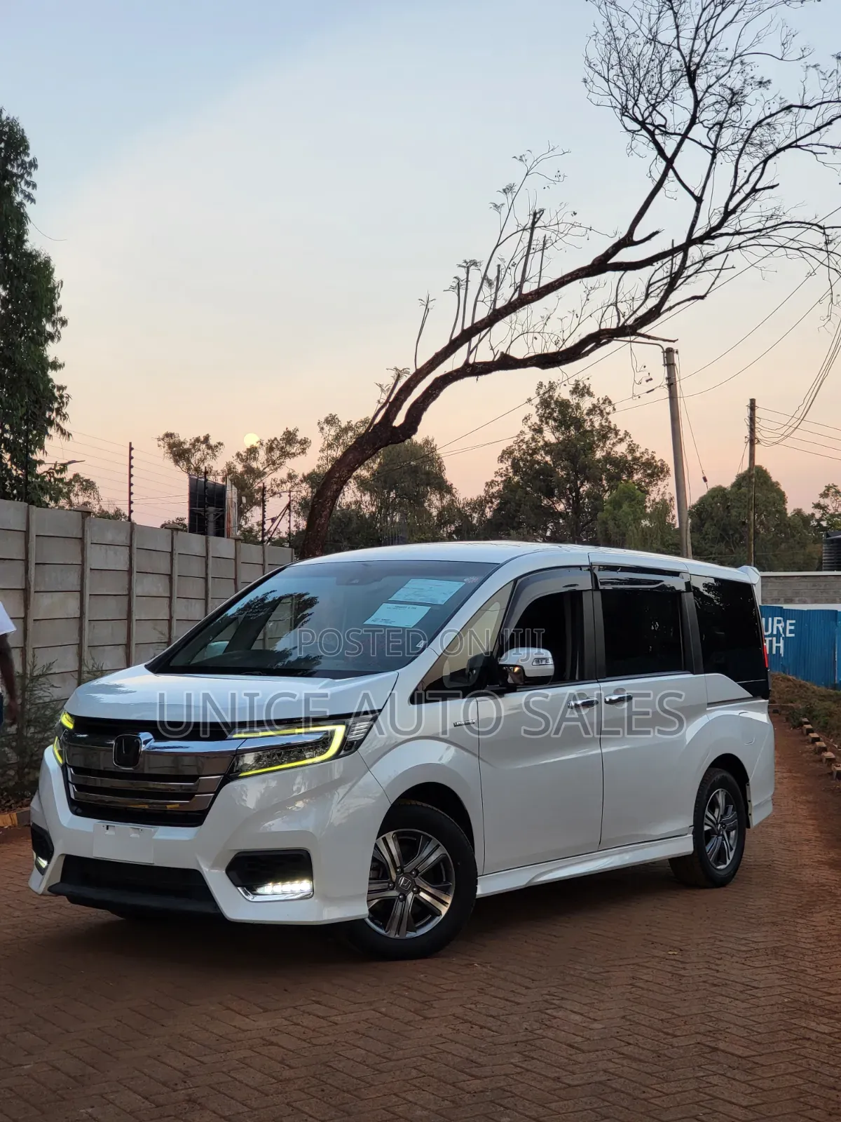 Honda Stepwgn 2019 White
